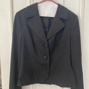 Kate Hill Wool Size 8 Beautiful Black Blazer